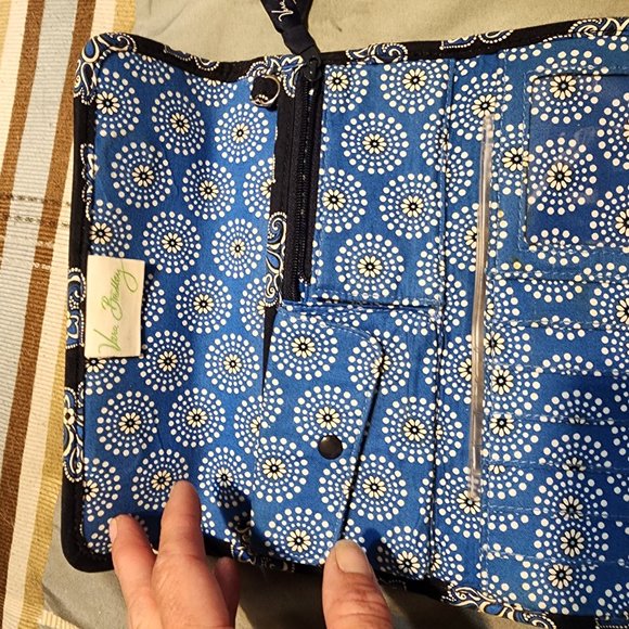 Purses - Picture 7 of 7